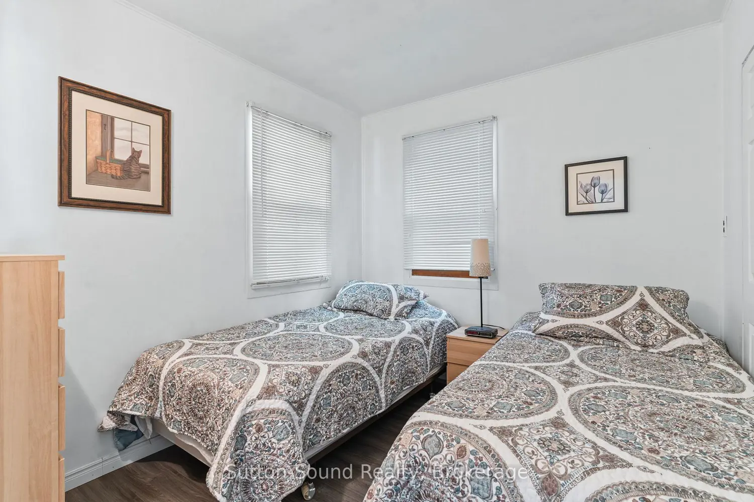 606 Mallory Beach Road photo 4