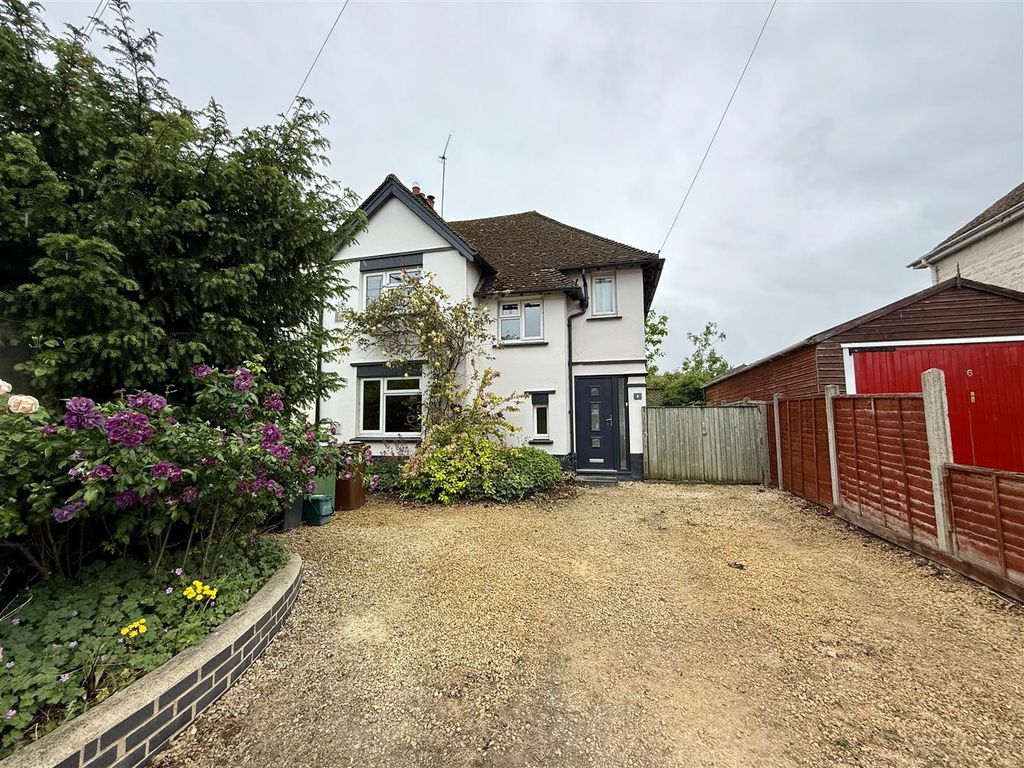 3 bed semi-detached house for salePark Road, Faringdon SN7