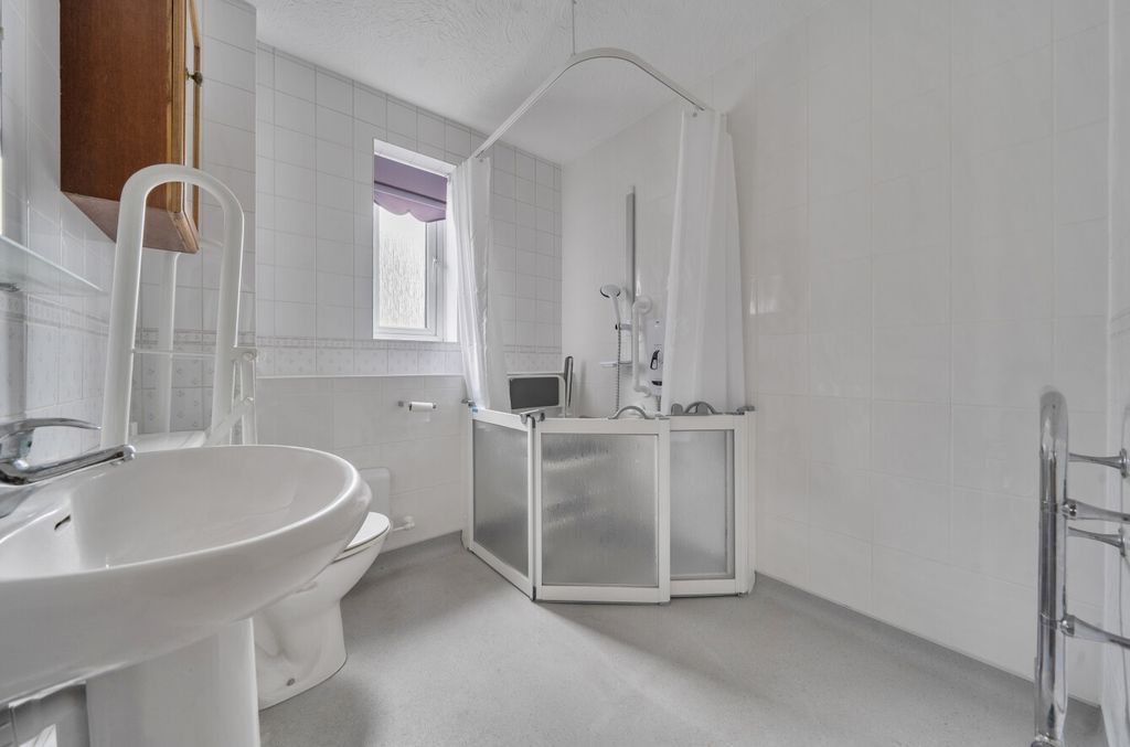 Additional image 10 of 1 bed maisonette for saleCoxwell Gardens, Faringdon, Oxfordshire SN7