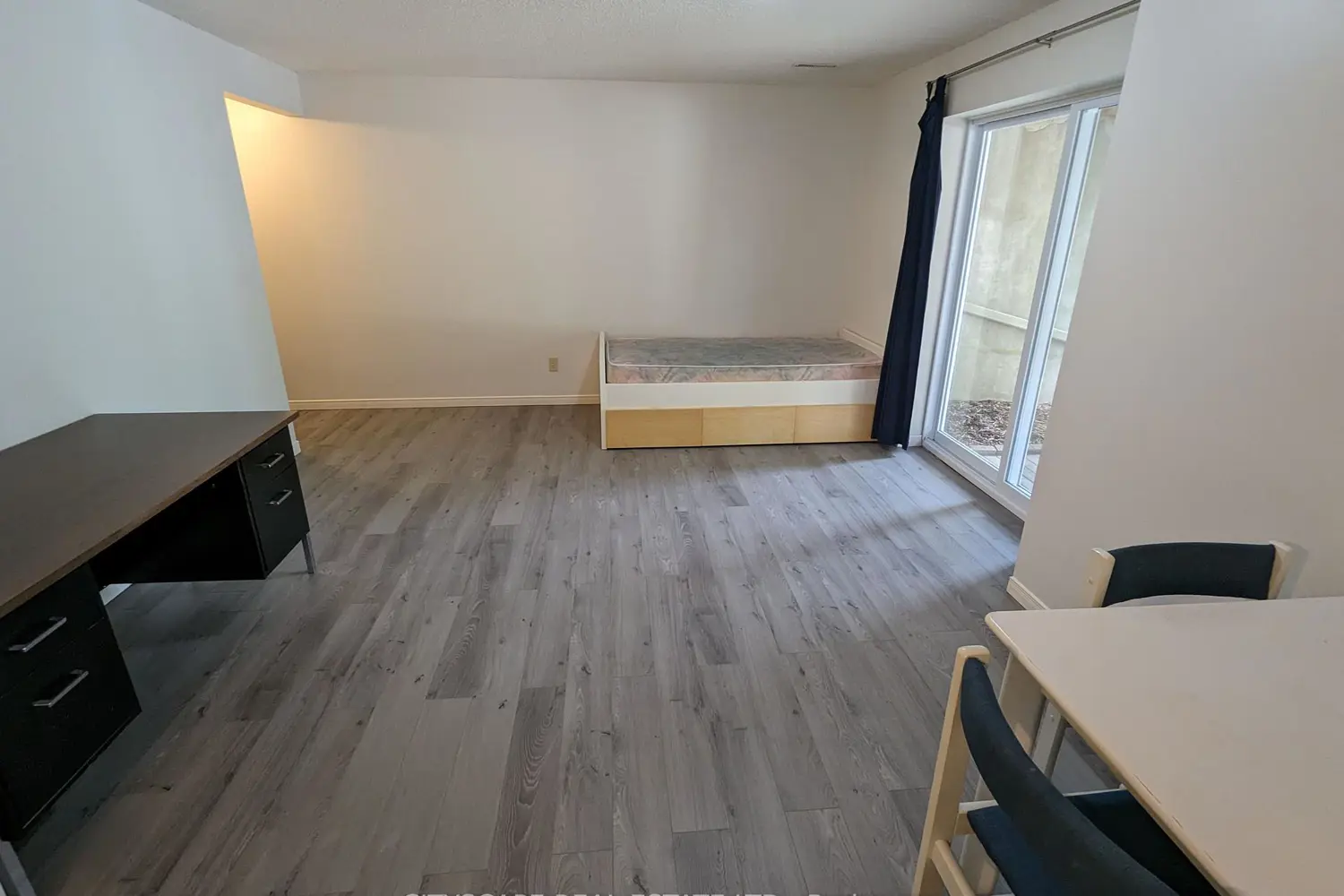 Additional image 15 of 250 Keats Way 17