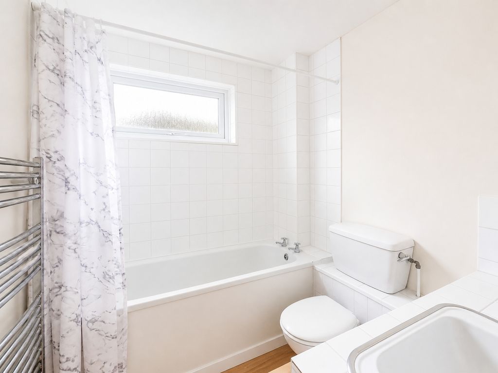 Additional image 6 of 1 bed flat for saleLondon Street, Faringdon, Oxfordshire SN7