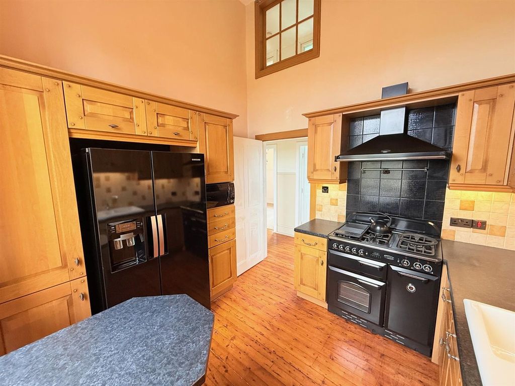Additional image 16 of 3 bed flat for saleRoyal Naval Hospital, Great Yarmouth NR30