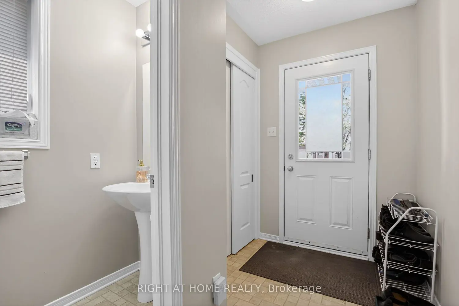 207 Catamount Court photo 3