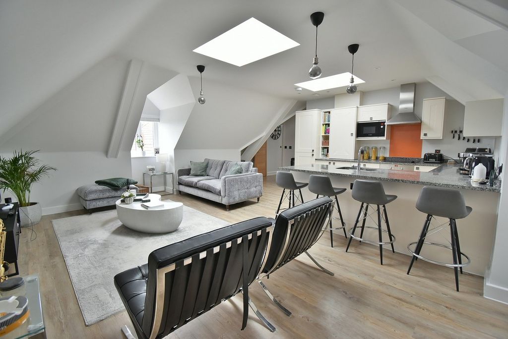 Additional image 2 of 2 bed flat for saleBeaufoys Avenue, Ferndown BH22