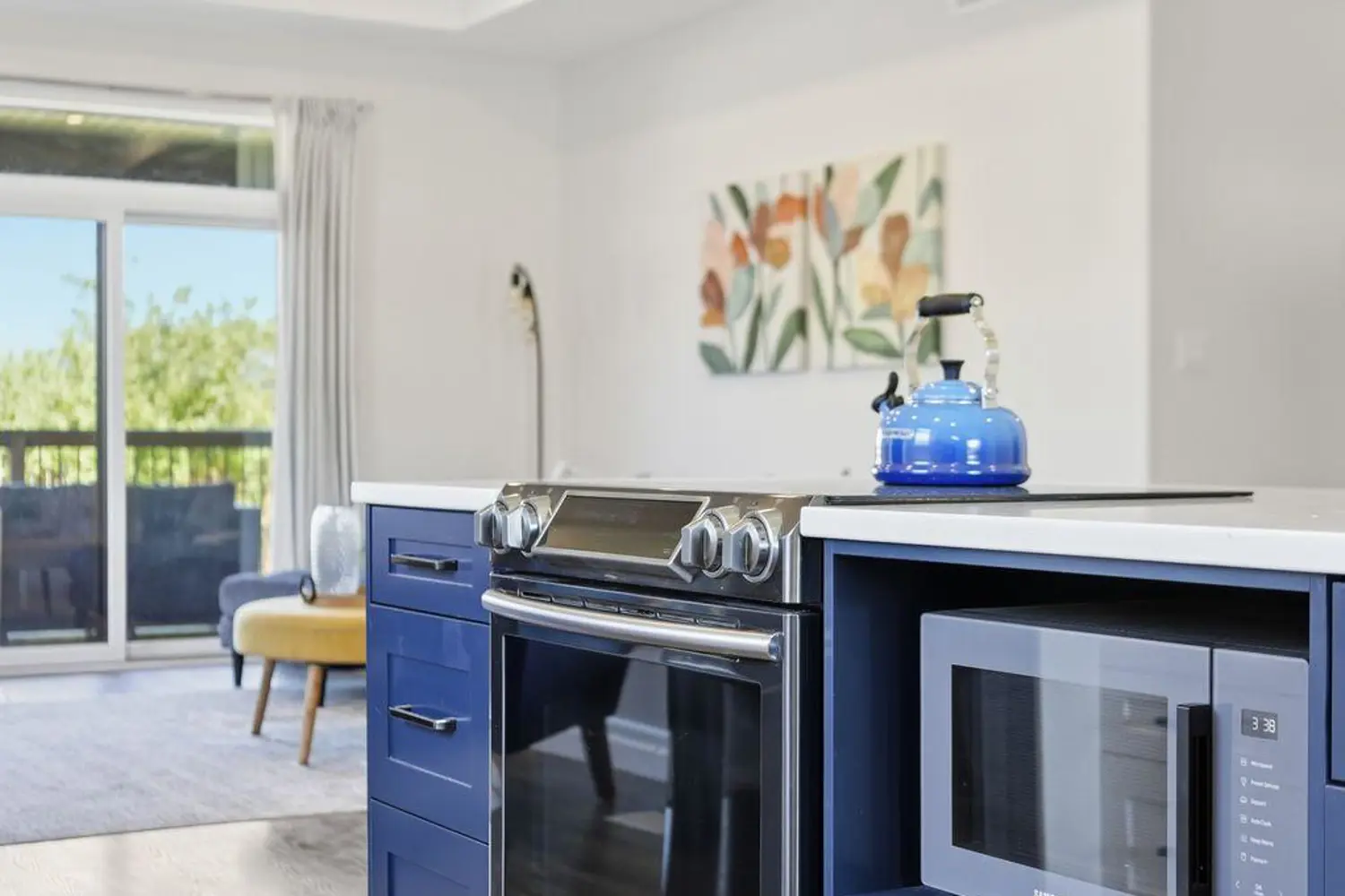 12 Ambrosia Terrace photo 3