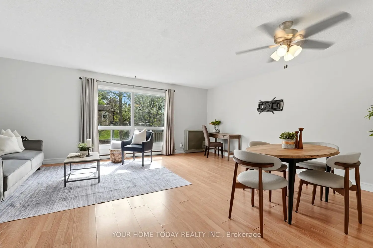 116 Kingham Road photo 5