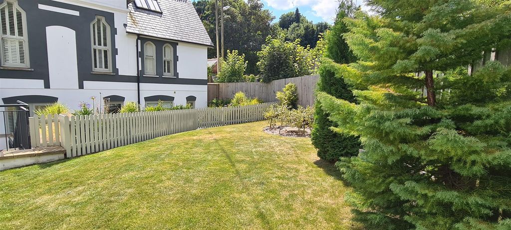 Additional image 14 of 2 bed flat for saleStation Road, Fowey PL23