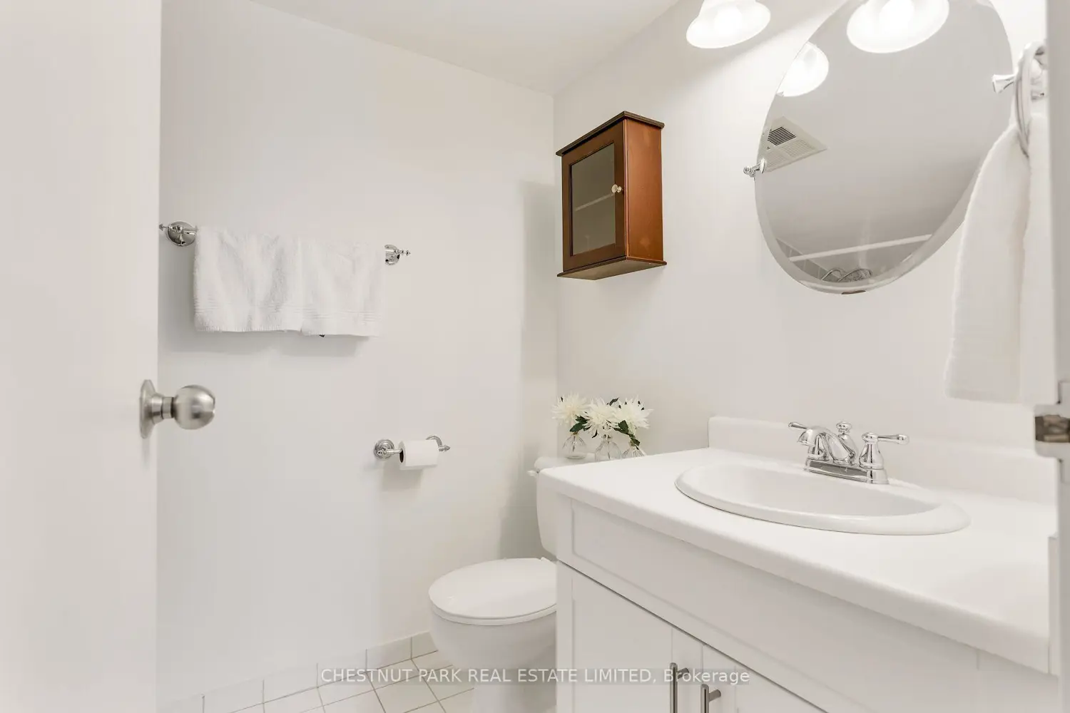 Additional image 5 of 1001 Bay Street 1408