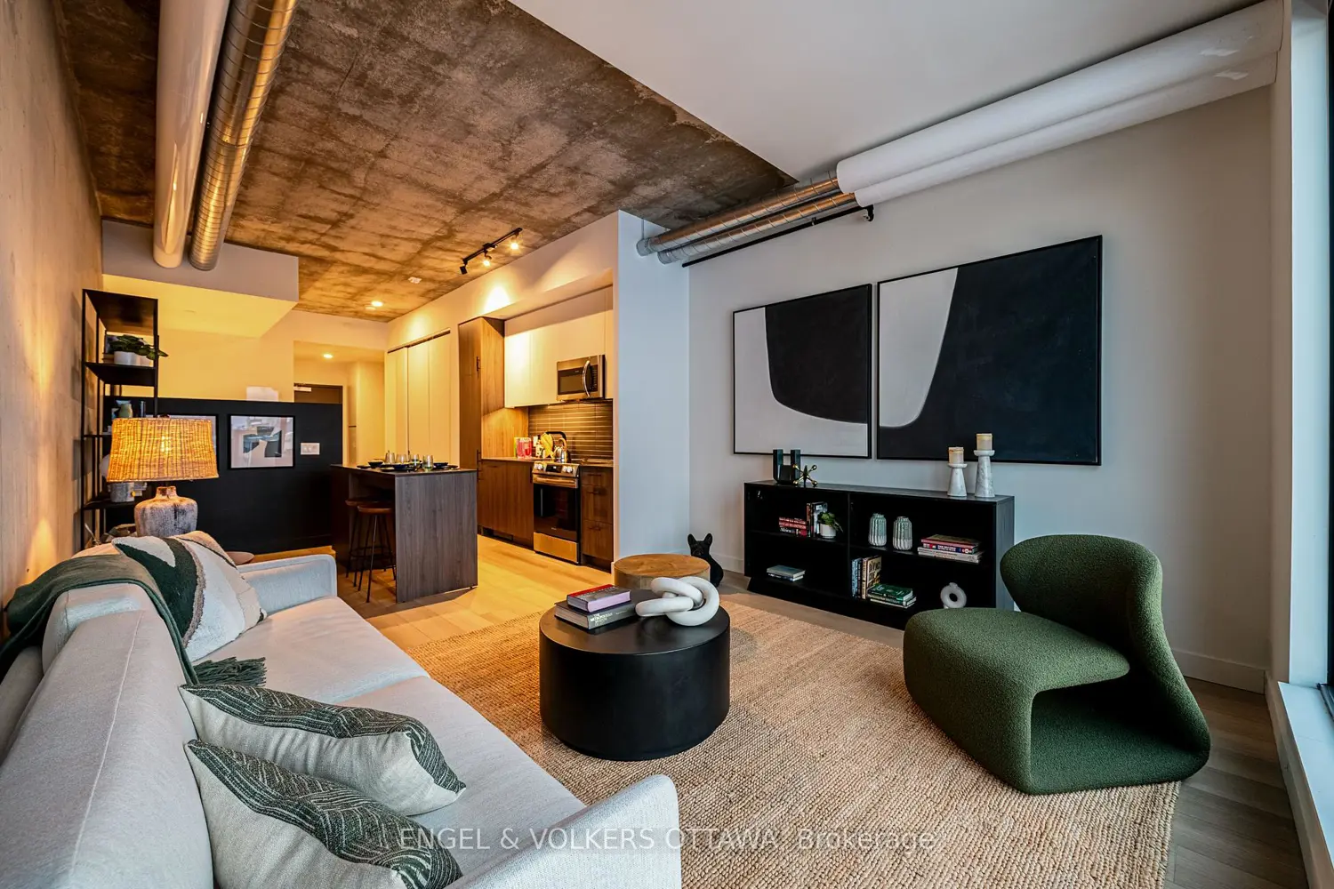 Additional image 11 of 10 James Street 709