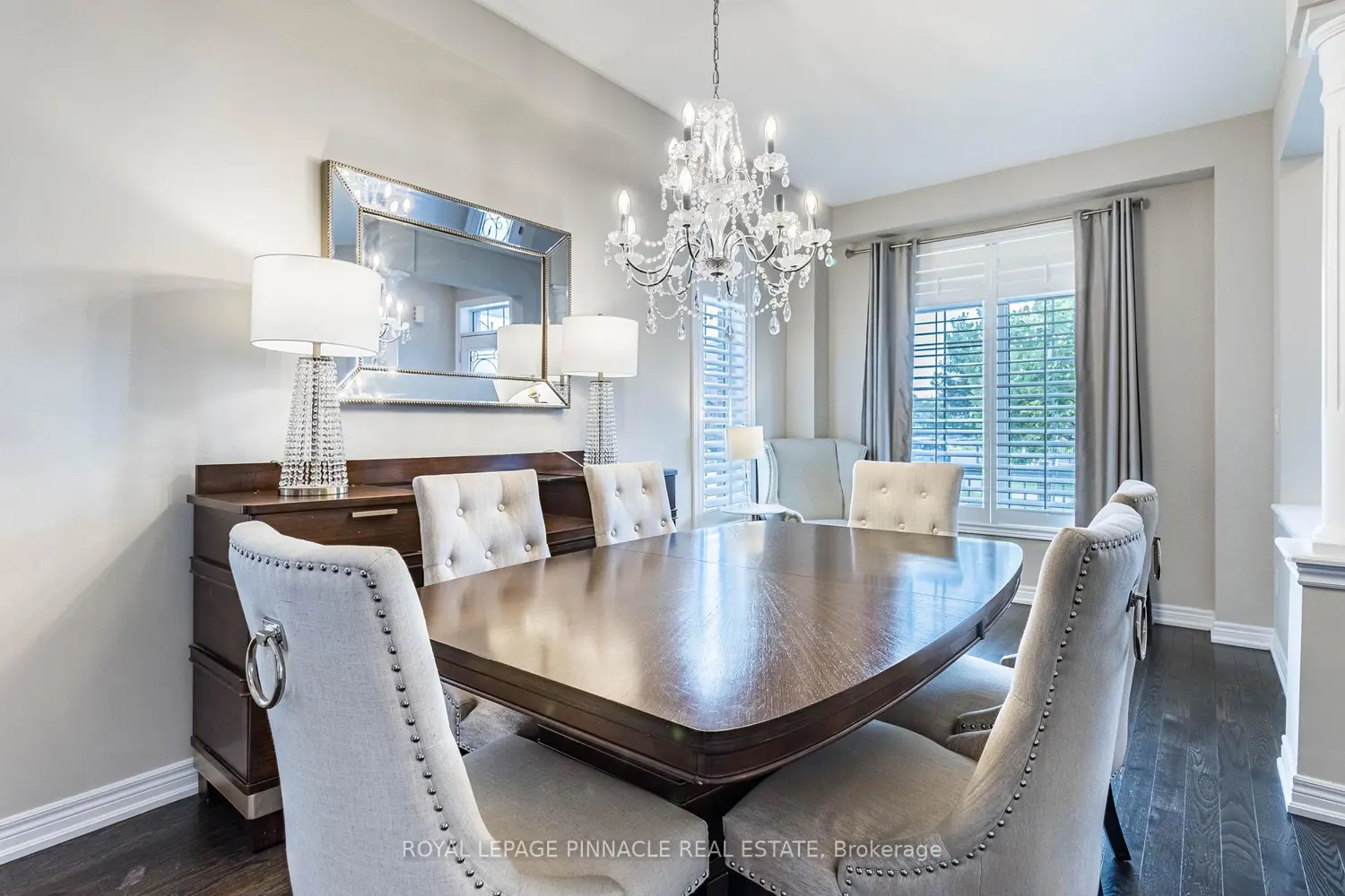 353 Hincks Drive photo 2