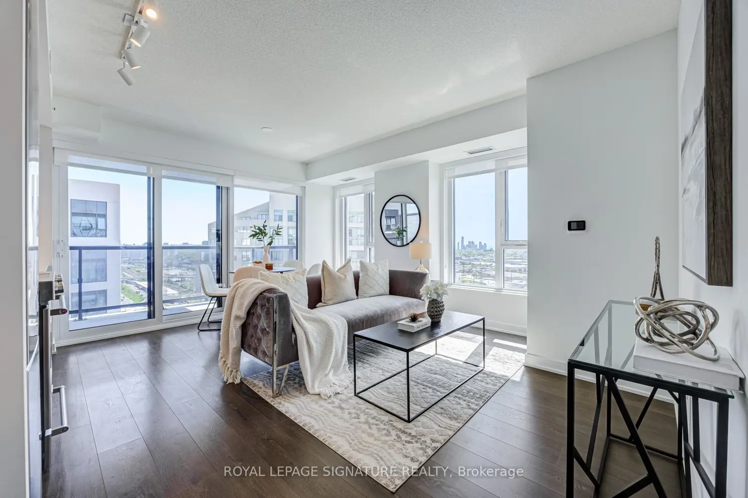 30 Samuel Wood Way 2008
