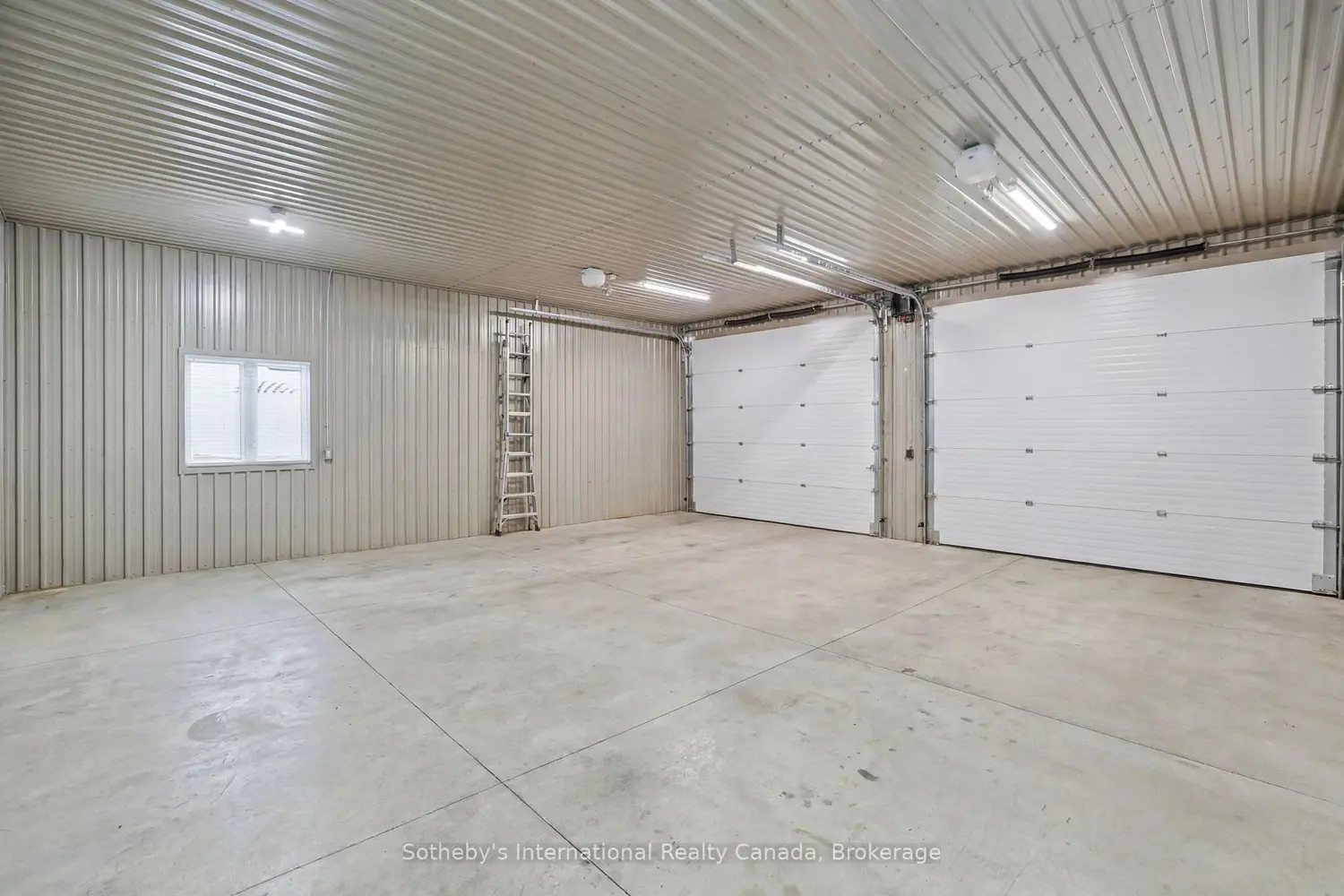 Additional image 11 of 565332 Sideroad 7A