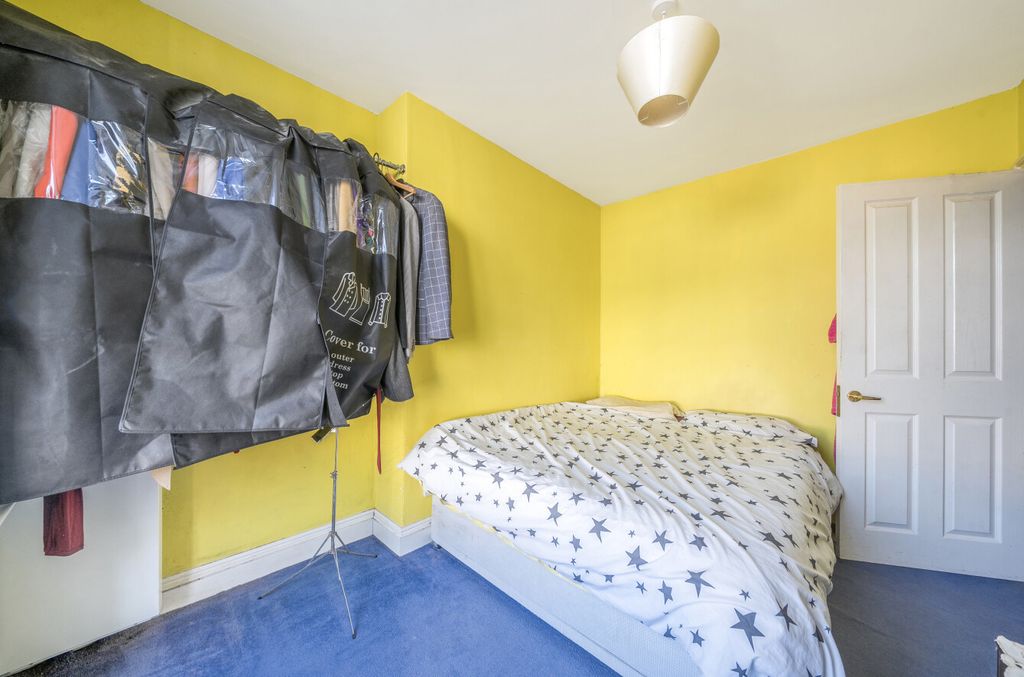 Additional image 8 of 2 bed flat for saleMarlborough Street, Faringdon, Oxfordshire SN7