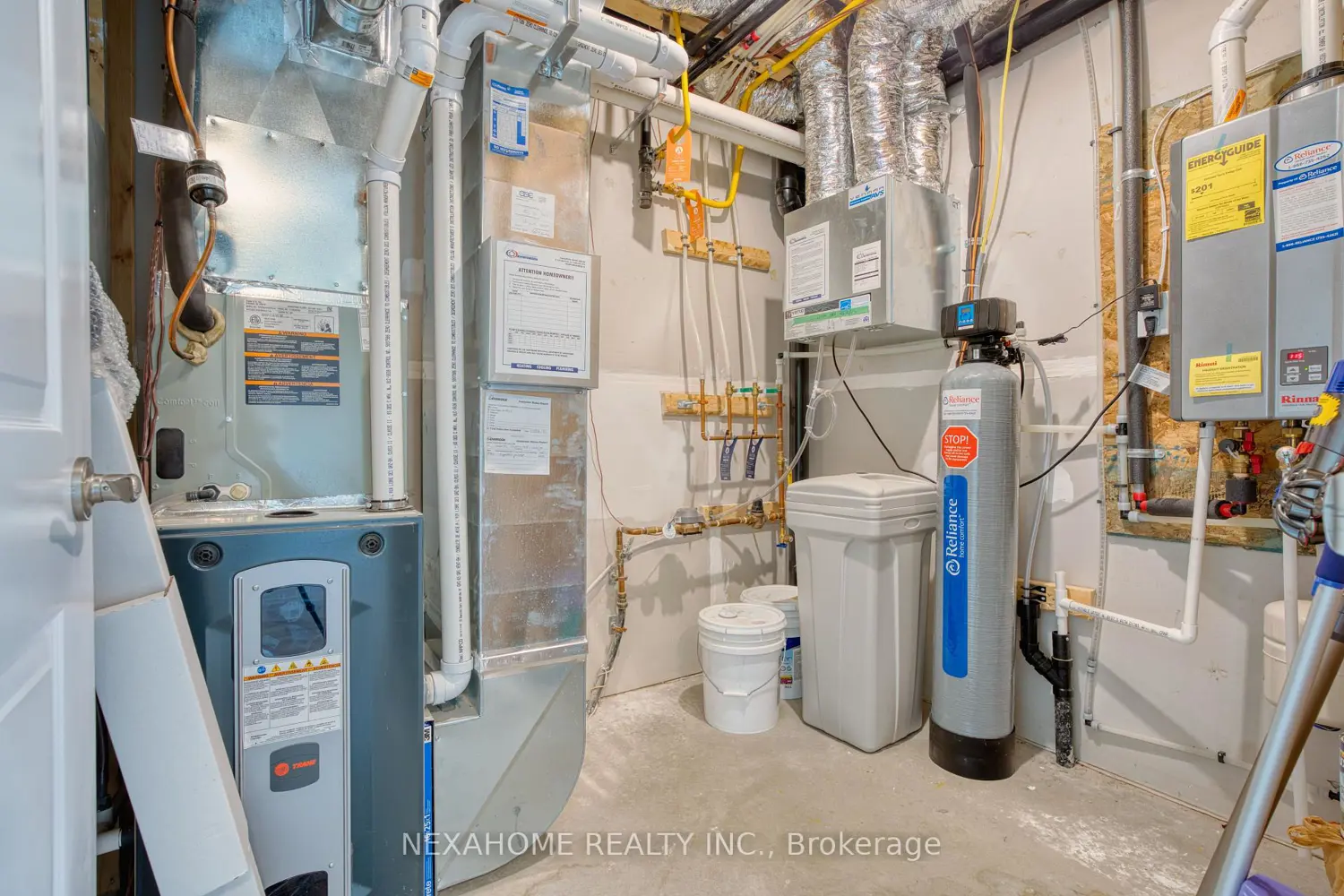 Additional image 17 of 311 Woolwich Street 40