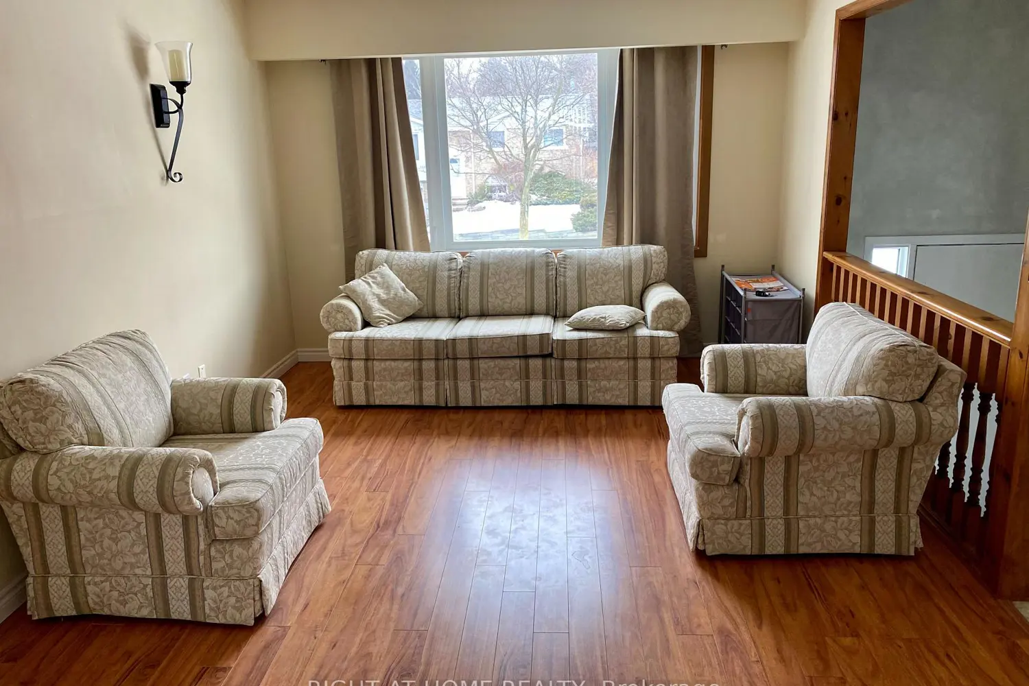 113 Southwood Drive photo 3