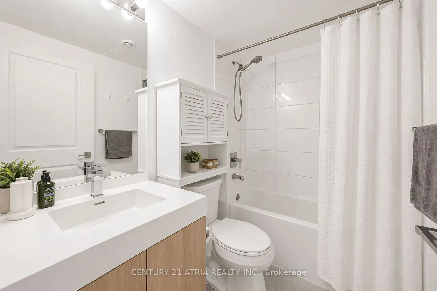 Additional image 8 of 251 Jarvis Street 631