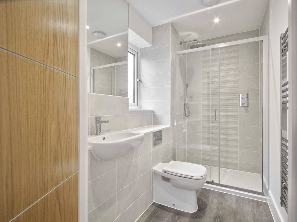 Additional image 9 of 4 bed detached house for sale4 Fleet Road, Felixstowe, Suffolk IP11