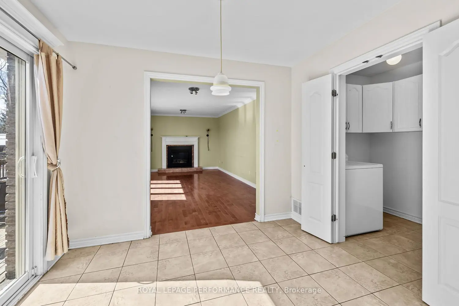 54 Lapointe Boulevard photo 4
