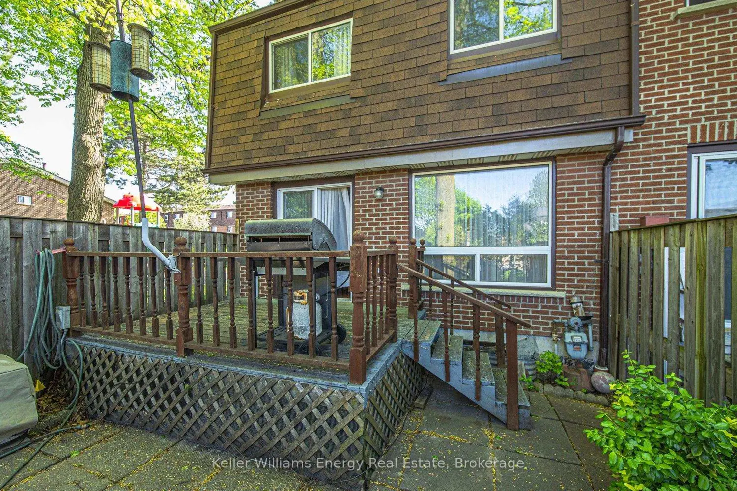 5 Michael Boulevard 18 photo 2