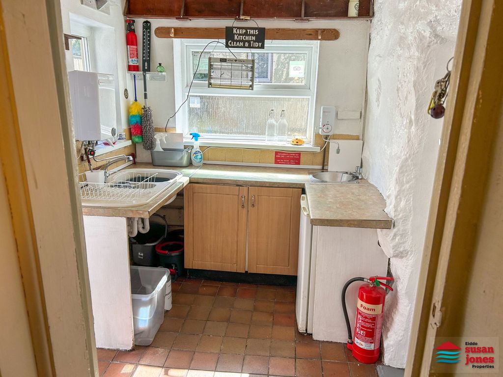 Restaurant for saleCaffi Cwrt, Criccieth LL52 photo 5