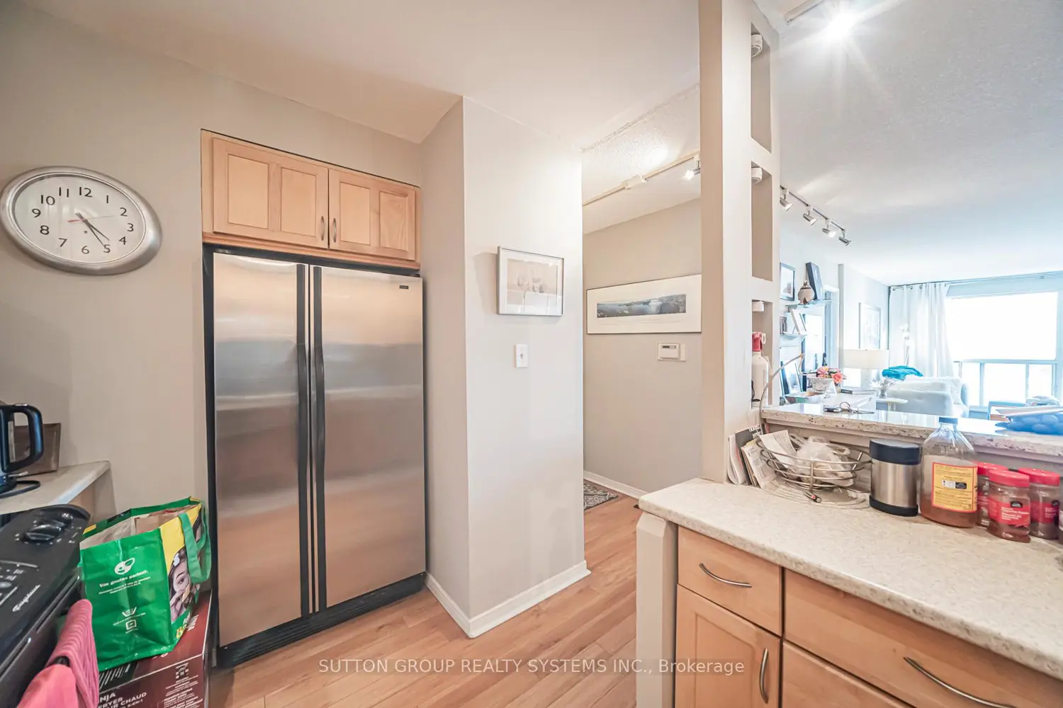 Additional image 4 of 2261 Lakeshore Boulevard 1201