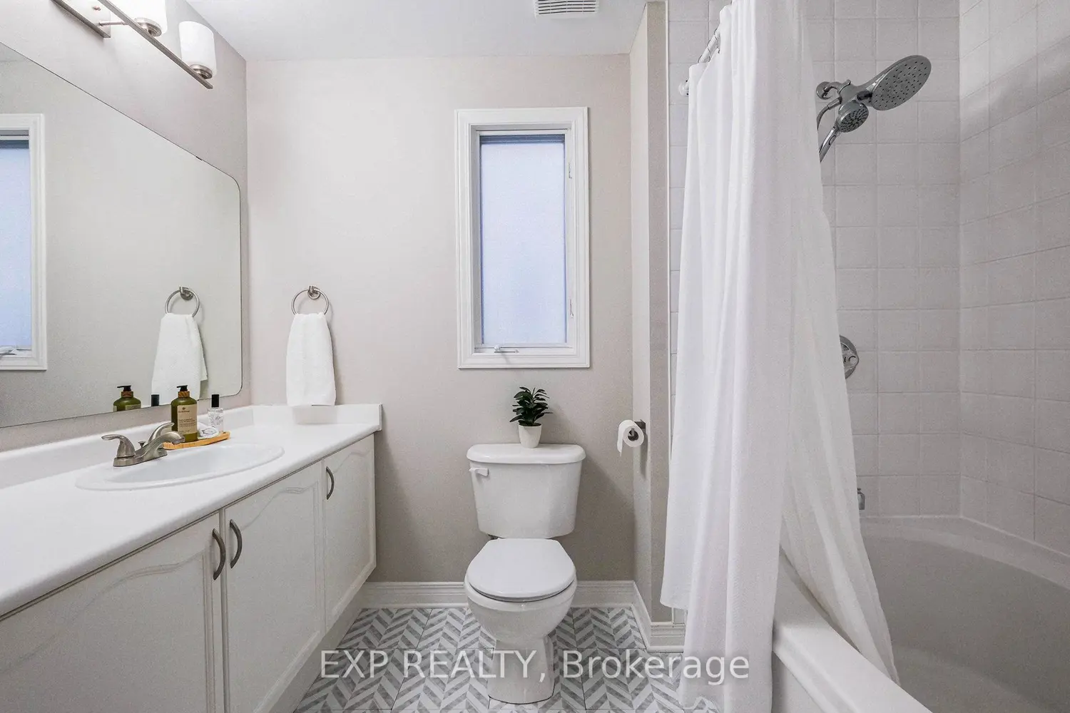 Additional image 14 of 34 Avonmore Crescent