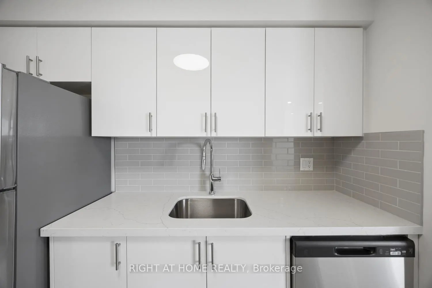 108 Water Street 301 photo 5