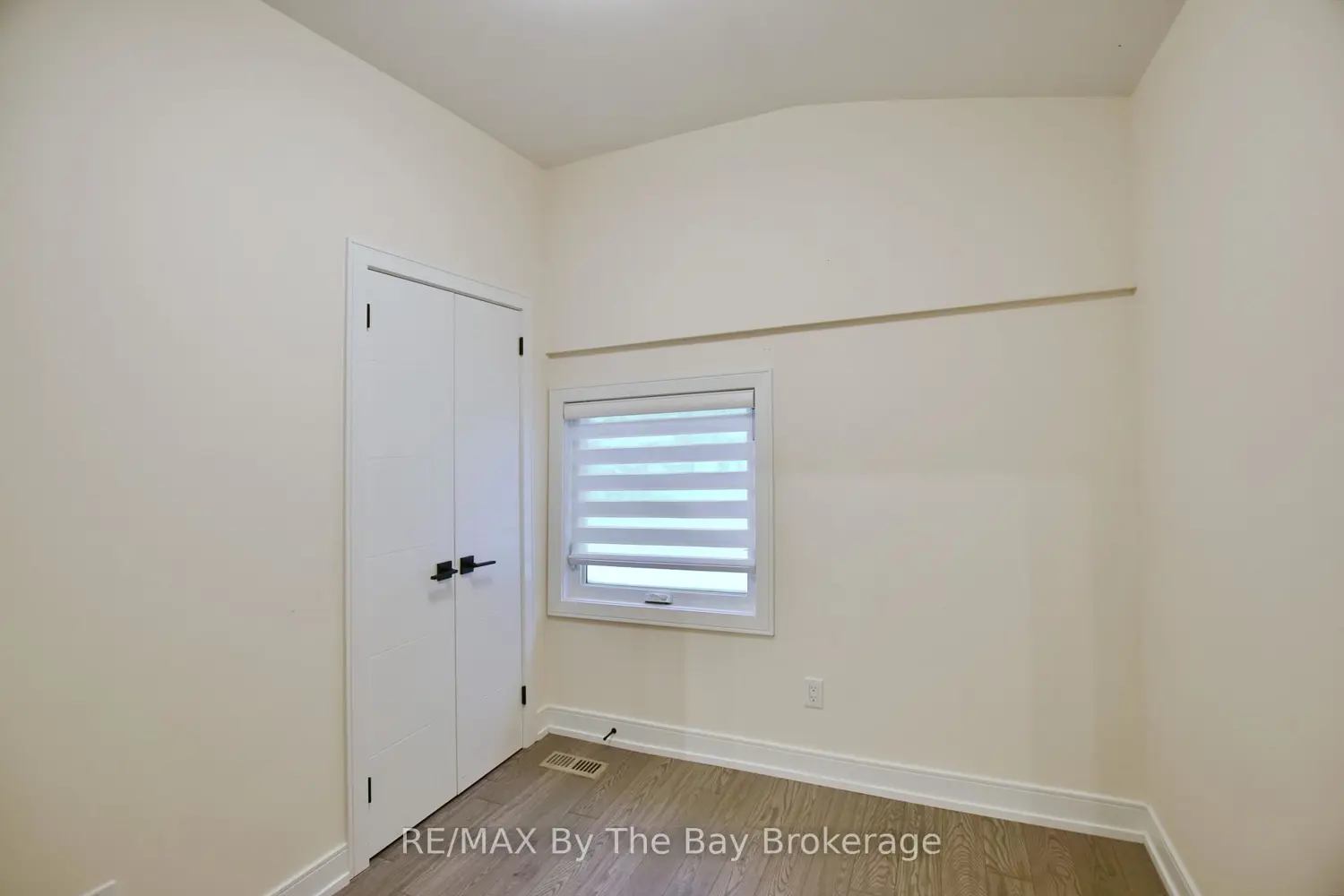 Additional image 15 of 15 61St Street