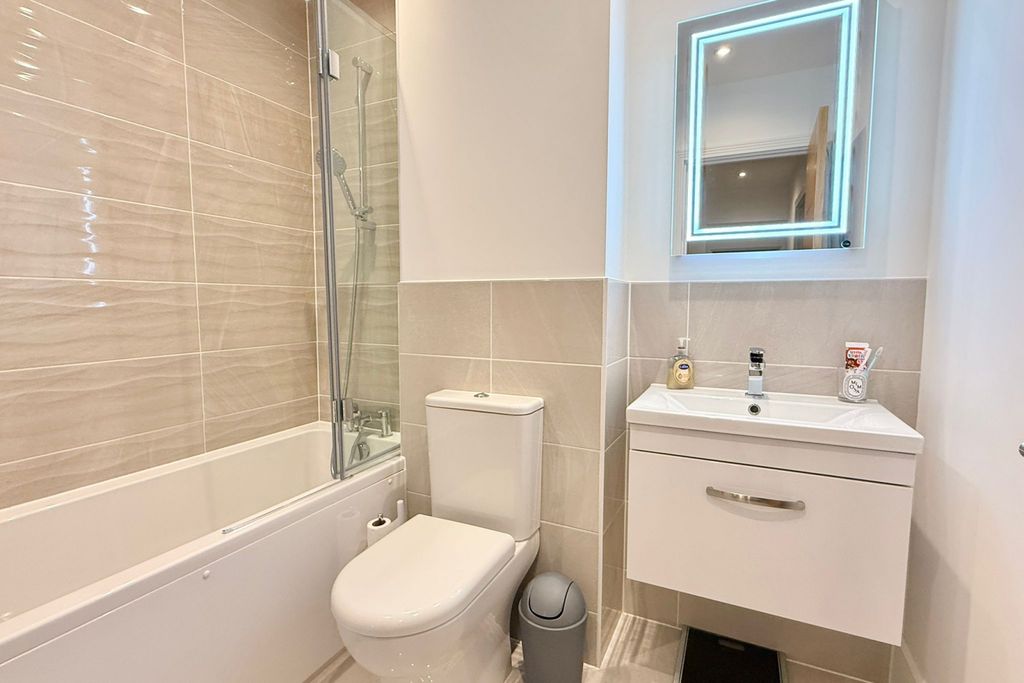 Additional image 22 of 4 bed semi-detached house for saleCaspars Way, Fordingbridge SP6