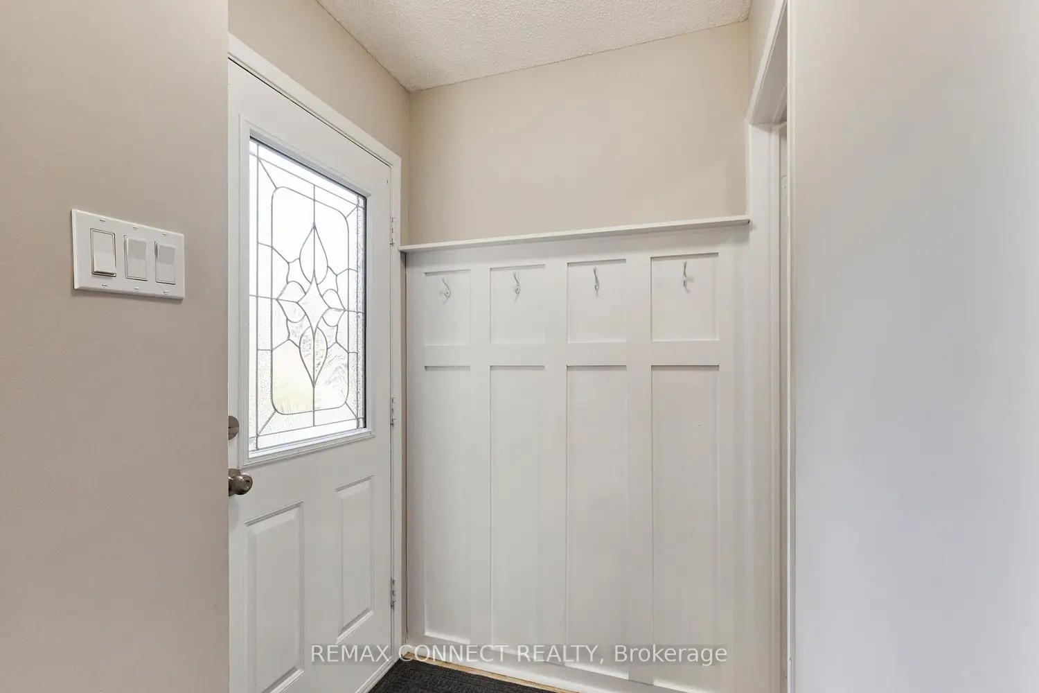 72 Stuart Road photo 3
