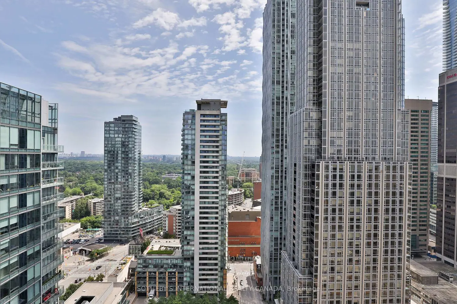 Additional image 15 of 50 Yorkville Avenue 2503/2504