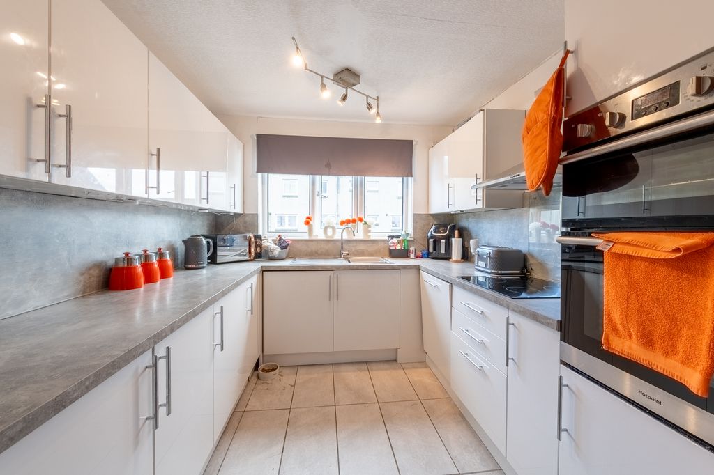 Additional image 10 of 4 bed terraced house for saleDundas Street, Grangemouth FK3