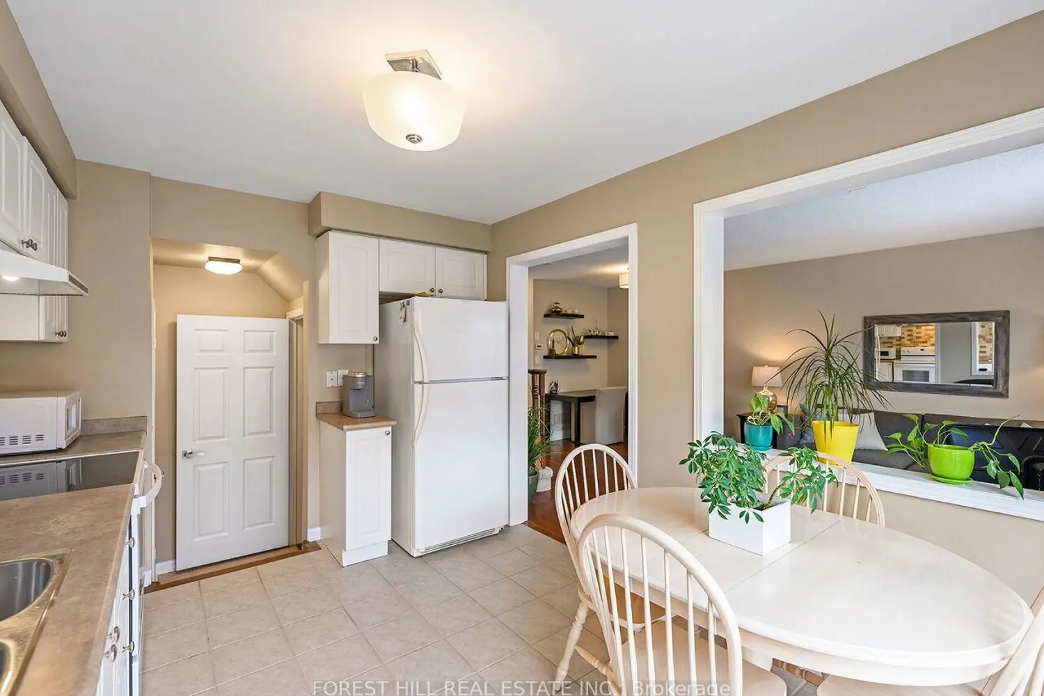 1066 Cooper Avenue photo 4