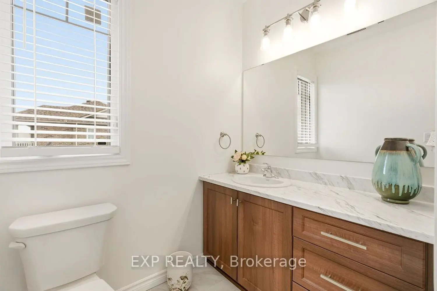 Additional image 13 of 2621 Longfields Drive 32