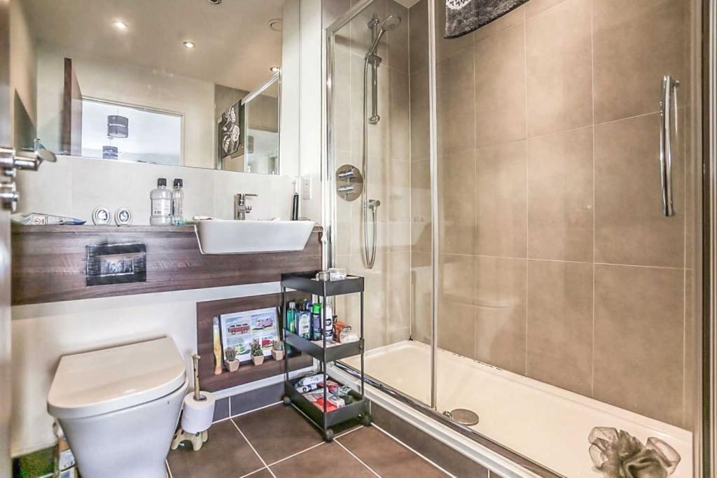 Additional image 9 of 2 bed flat for salePearl Lane, Gillingham ME7