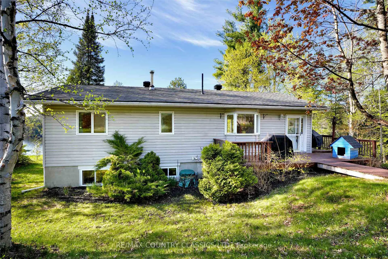 125 Marina Road photo 2