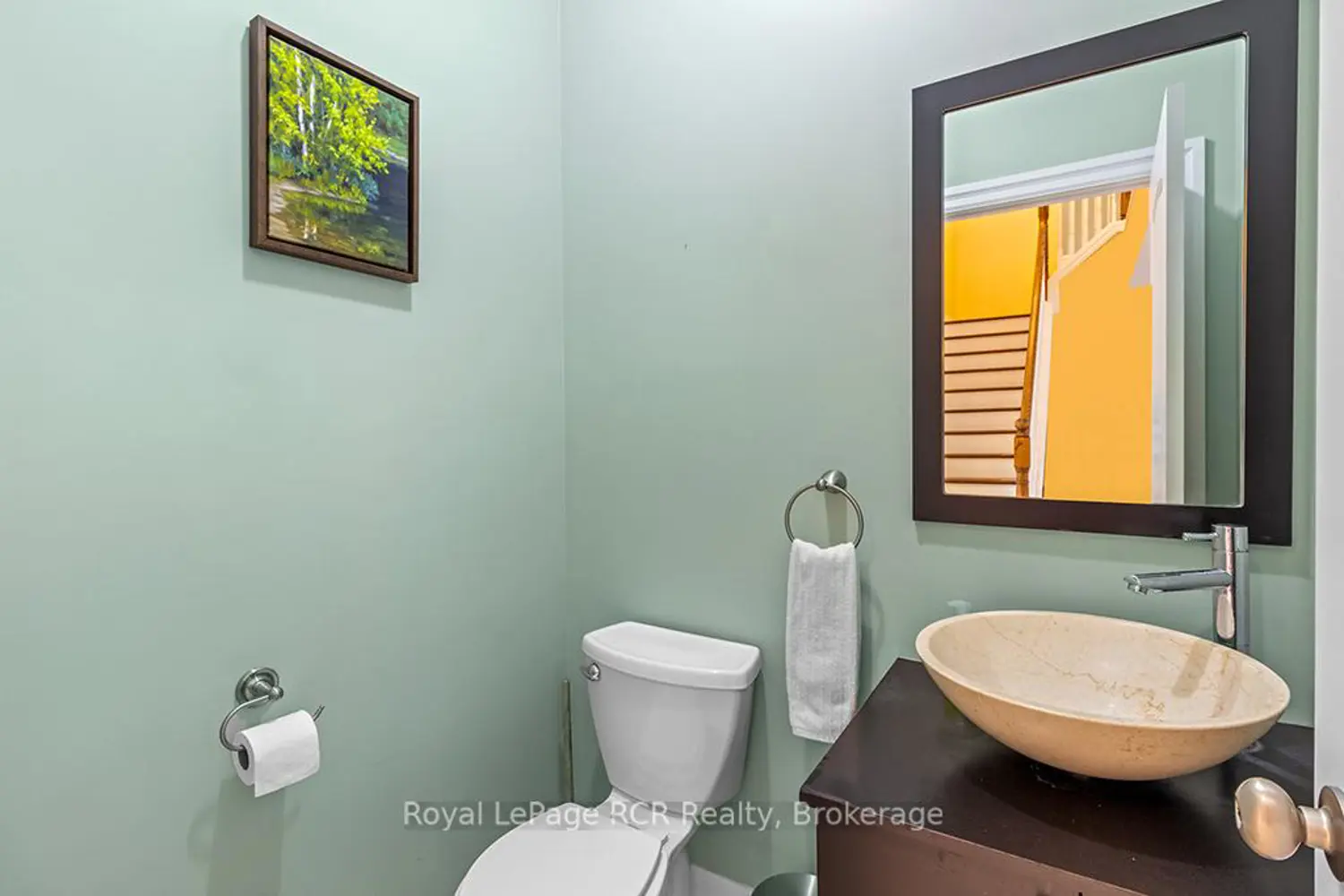 758335 Girl Guide Road photo 4