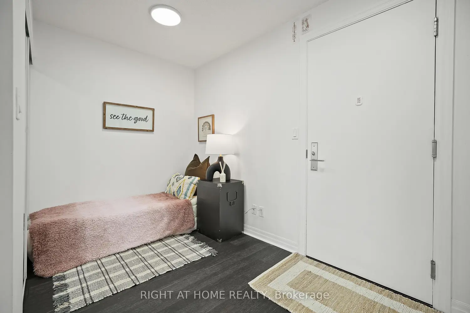 Additional image 2 of 2015 Sheppard Avenue 3802