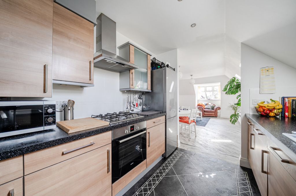 Additional image 10 of 2 bed flat for saleChalford Grange, Fareham, Hampshire PO15