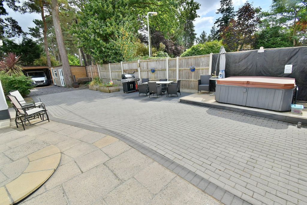 Additional image 26 of 6 bed detached house for saleGolf Links Road, Ferndown BH22