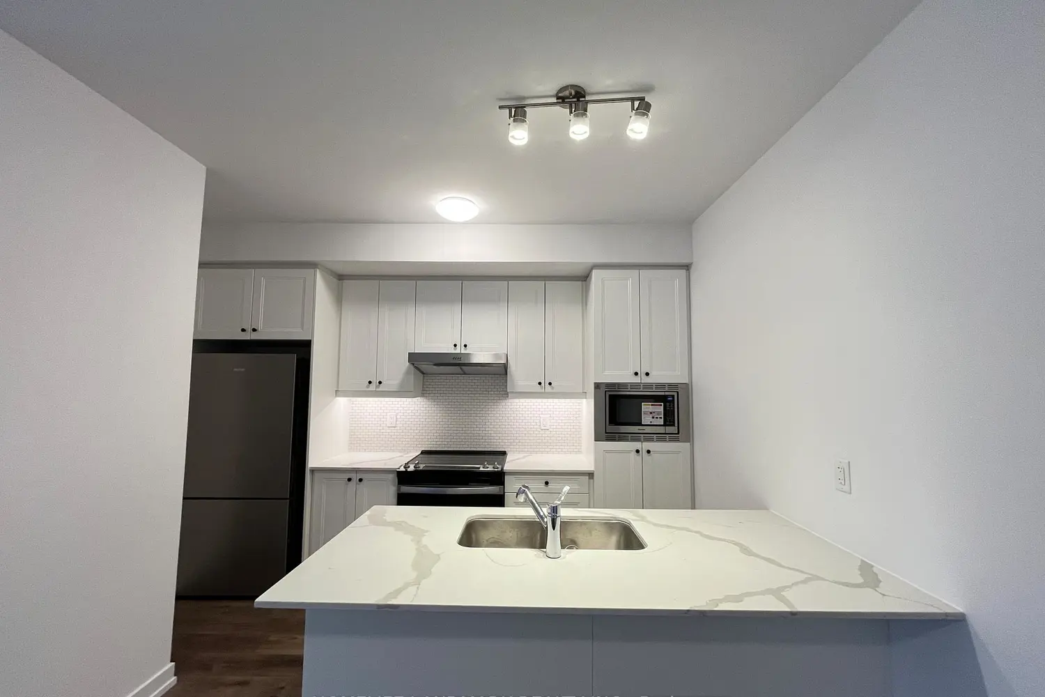 5 Bancroft Lane 318