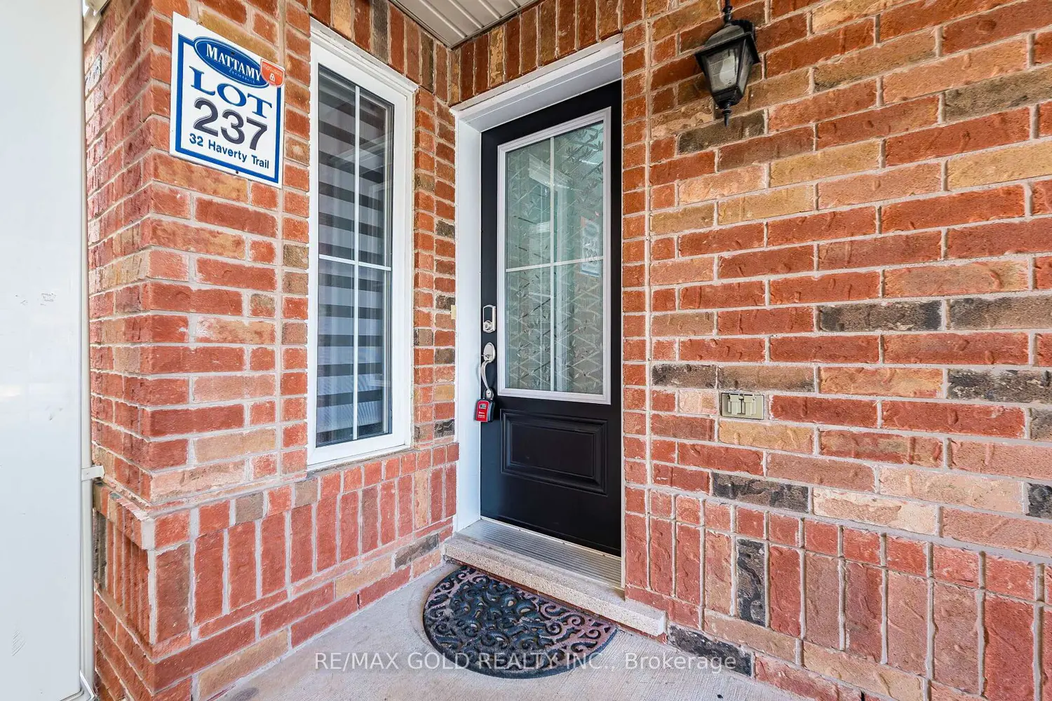 32 Haverty Trail photo 2