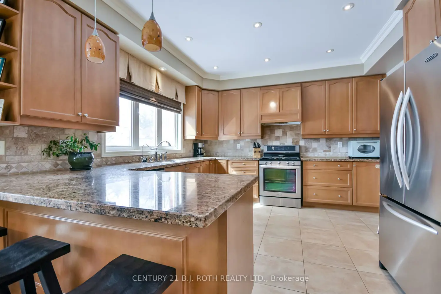 Additional image 5 of 38 Camelot Square