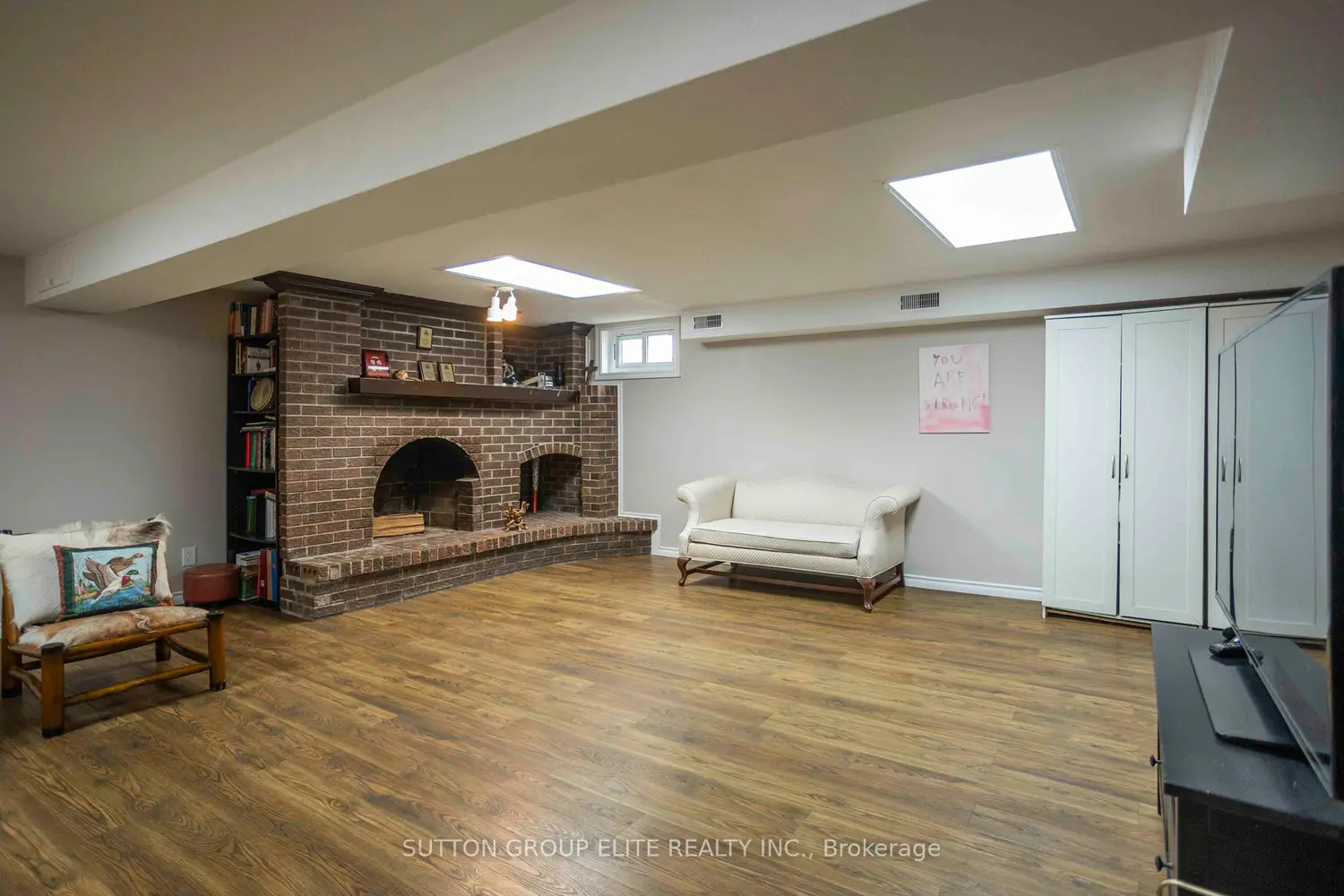 Additional image 10 of 4165 Victoria Avenue