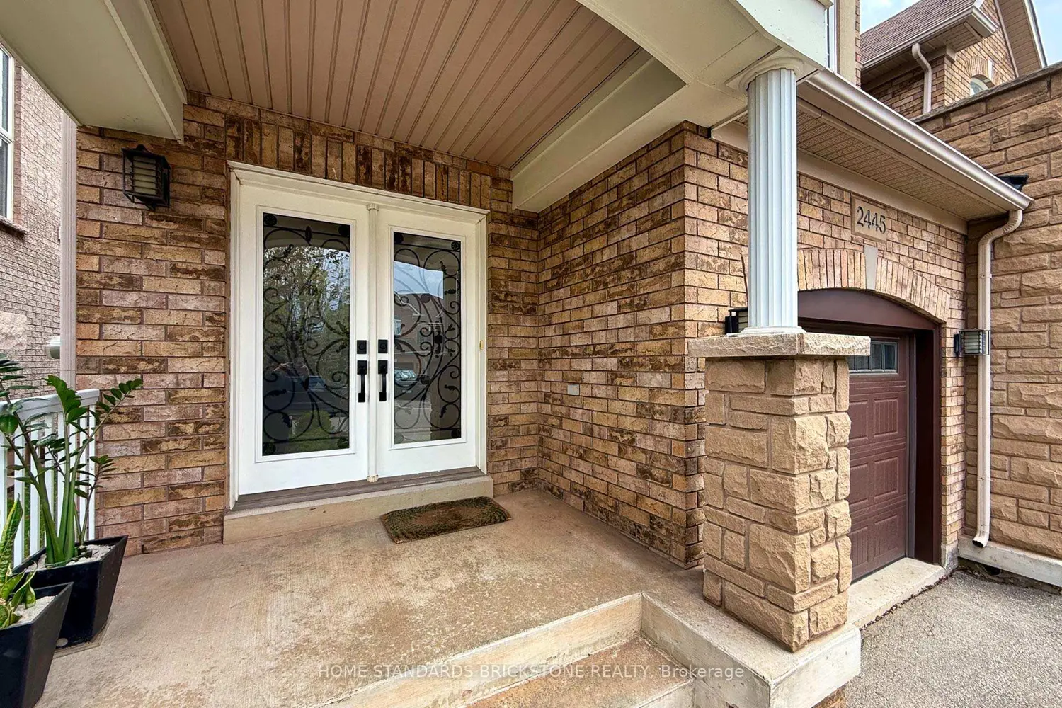 2445 Felhaber Crescent