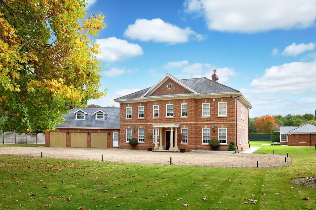6 bed country house for saleOver The Misbourne Road, Denham, Buckinghamshire UB9
