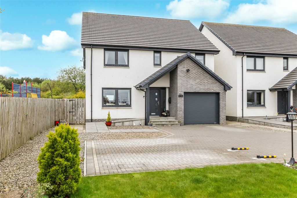 4 bed detached house for saleMain Street, California, Falkirk, Stirlingshire FK1
