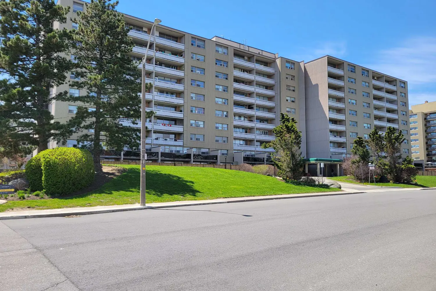 15 Albright Road 910 photo 2