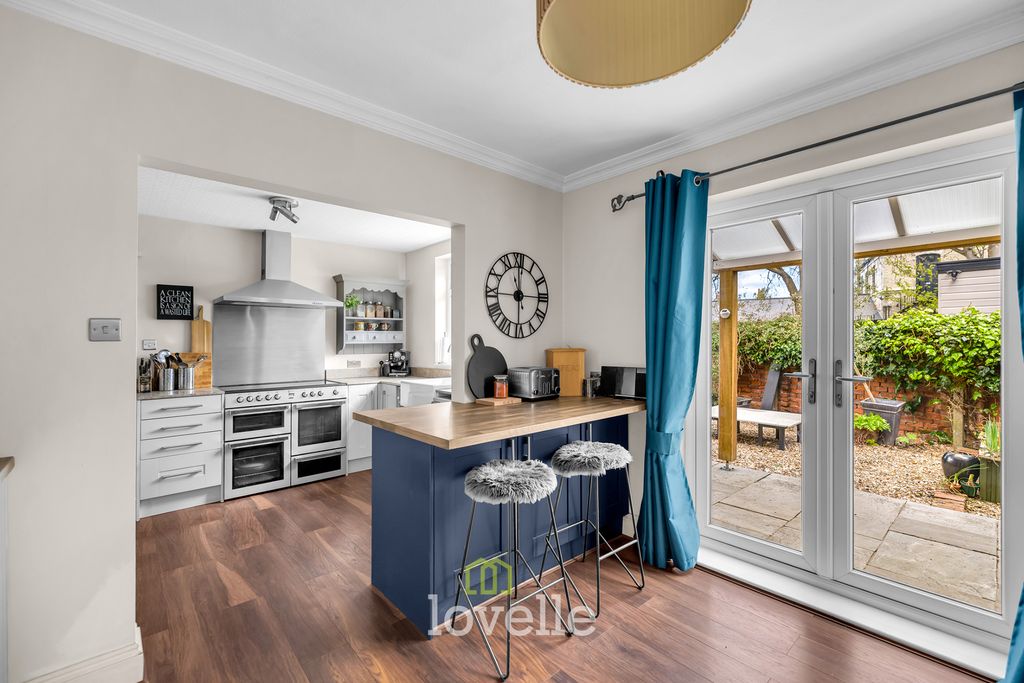 Additional image 5 of 5 bed end terrace house for saleAbbey Road, Grimsby DN32