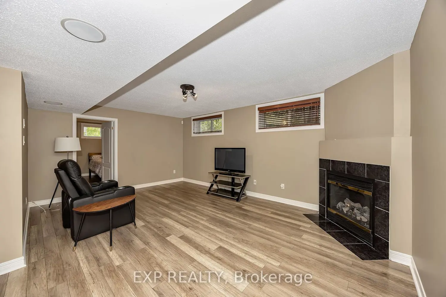 Additional image 9 of 28 Sachs Forest Place